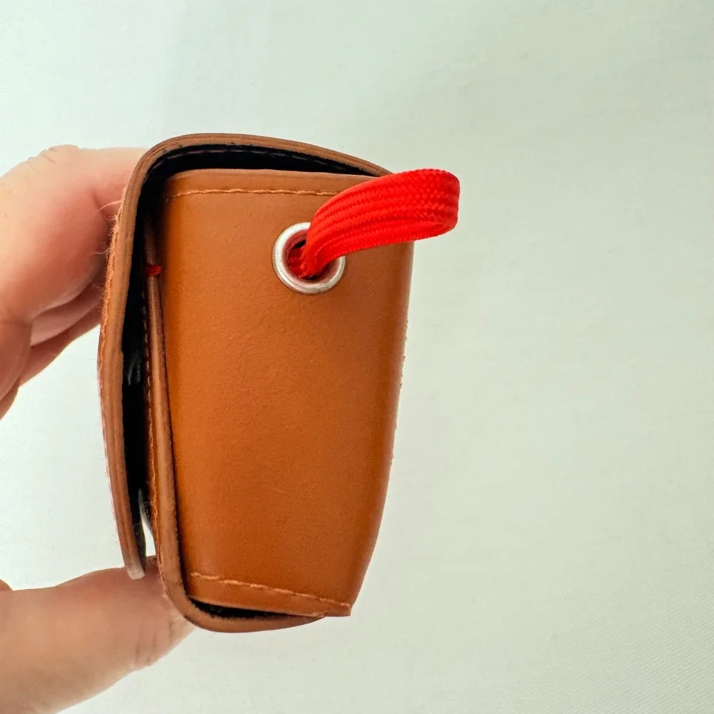 Fossil Tan Leather Eyeglass Case Blue Felt Lining Red Pull Tab Logo Accessory